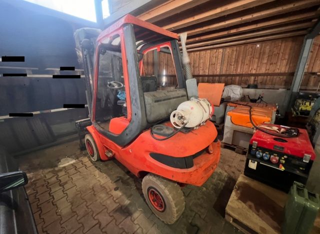 Freiverkauf | Gabelstapler | Linde | H 30 T | Gasantrieb | 3,75 m Hubhöhe