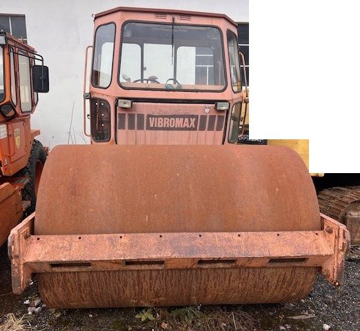 Freiverkauf | Walze | Walzenzug | Vibromax | 12 to. | 7815 Std.| Zustand: gut