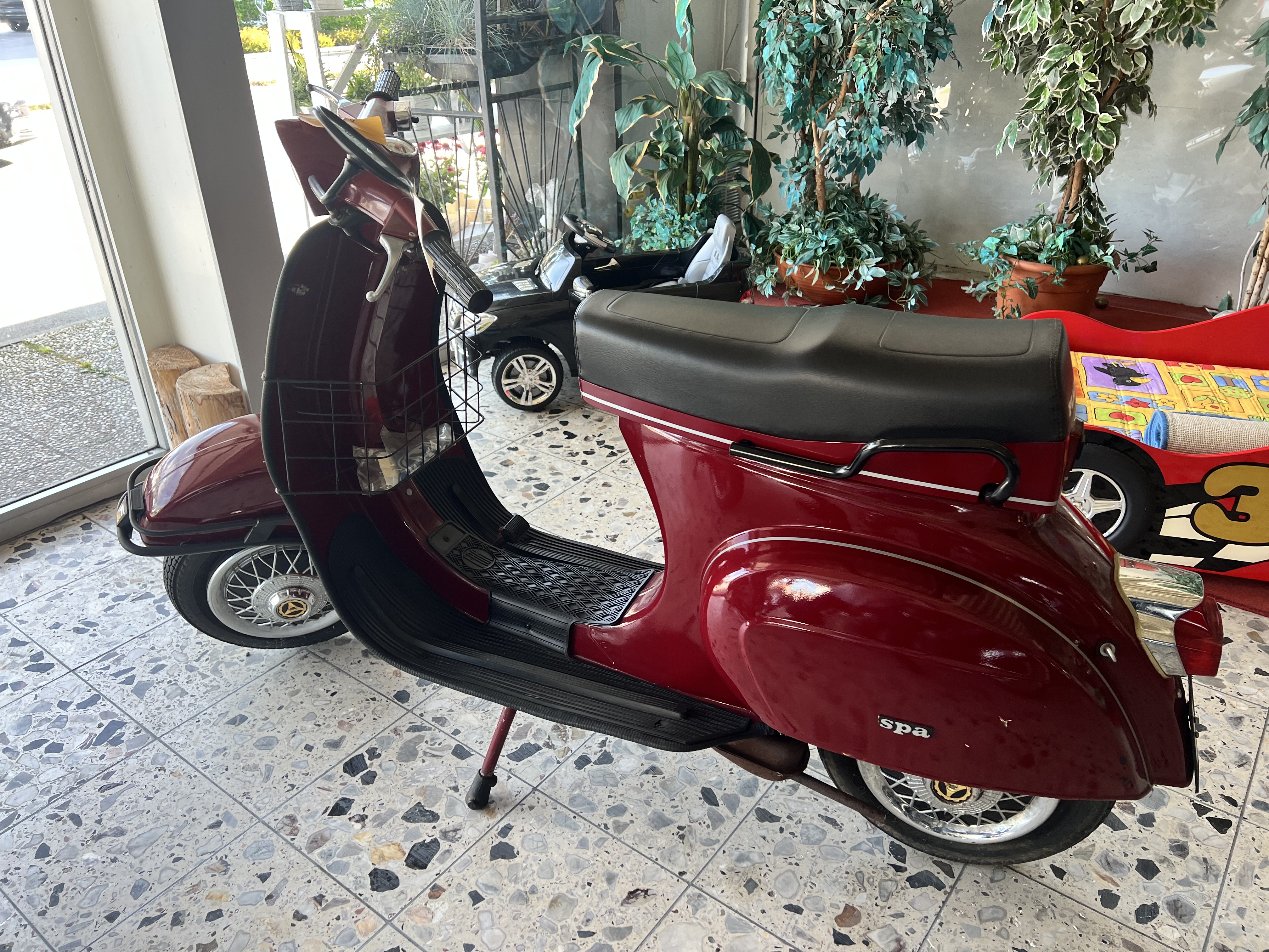 ONLINE AUKTION I Roller Vespa I Bj. 1977